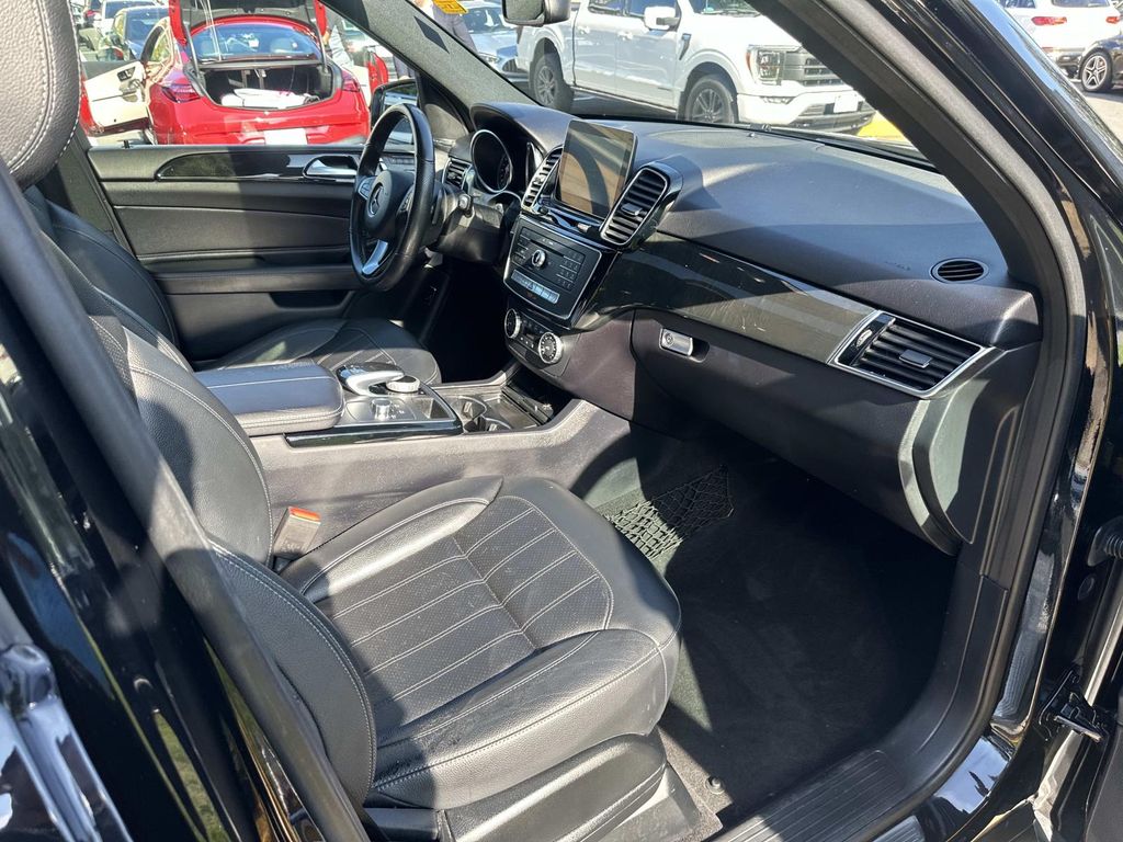 2017 Mercedes Benz GLE 350 photo 21