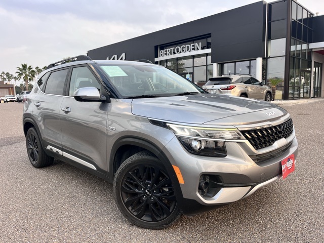 2022 Kia Seltos Nightfall