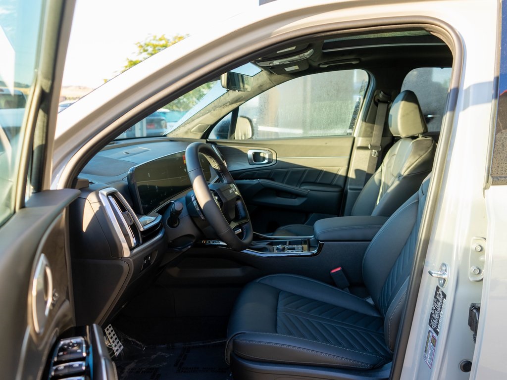 2026 Kia Sorento X-Line SX Prestige photo 8