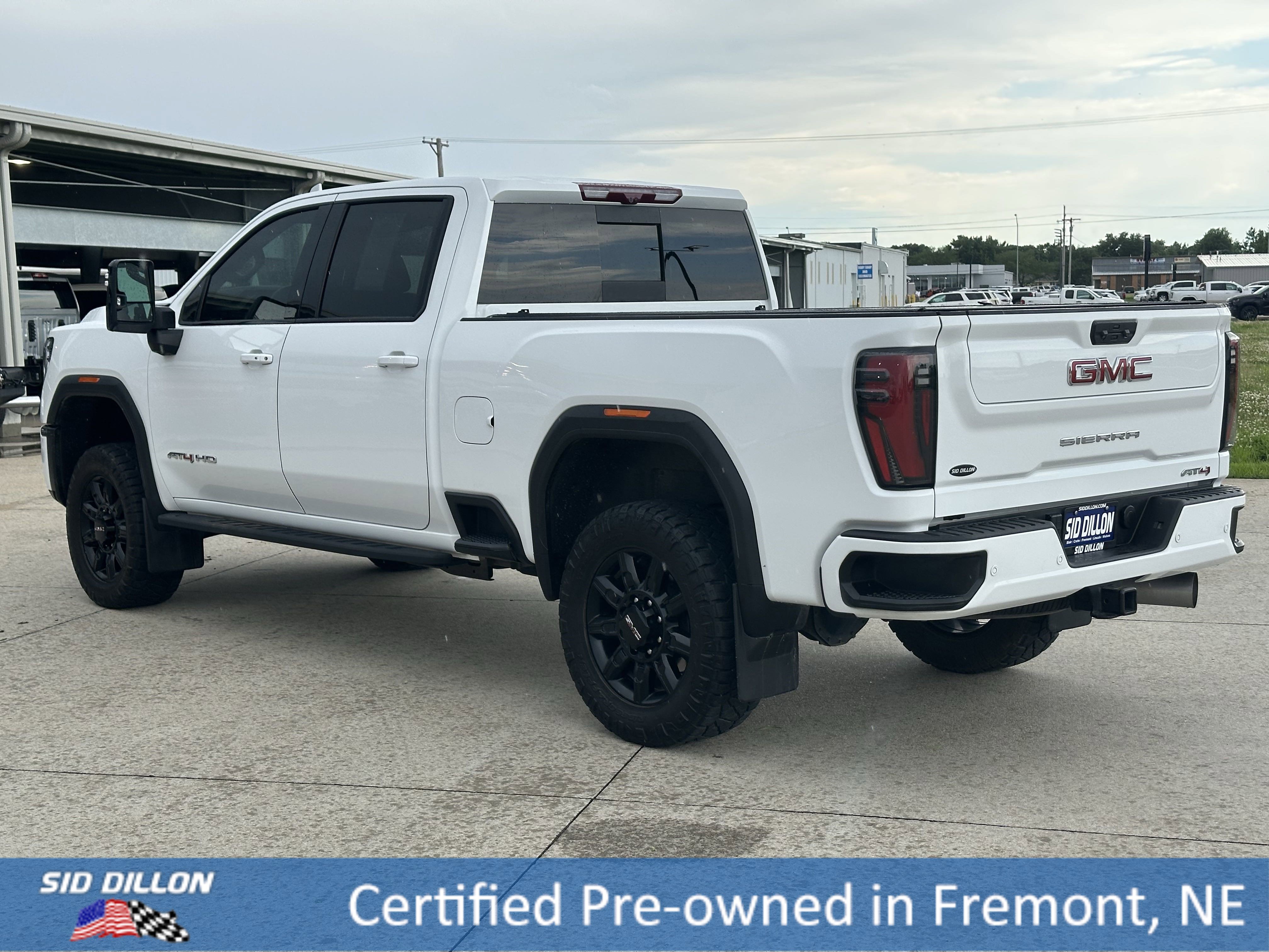 Certified Used 2024 Summit White GMC AT4 image 16