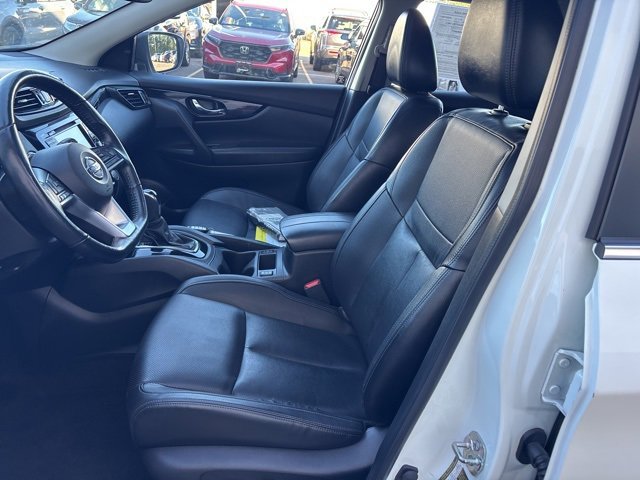 2022 Nissan Rogue Sport SL photo 10