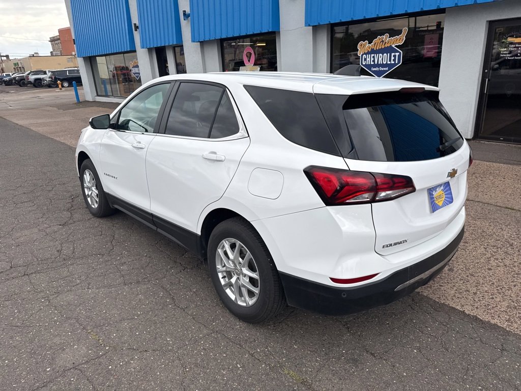 2024 Chevrolet Equinox LT photo 9