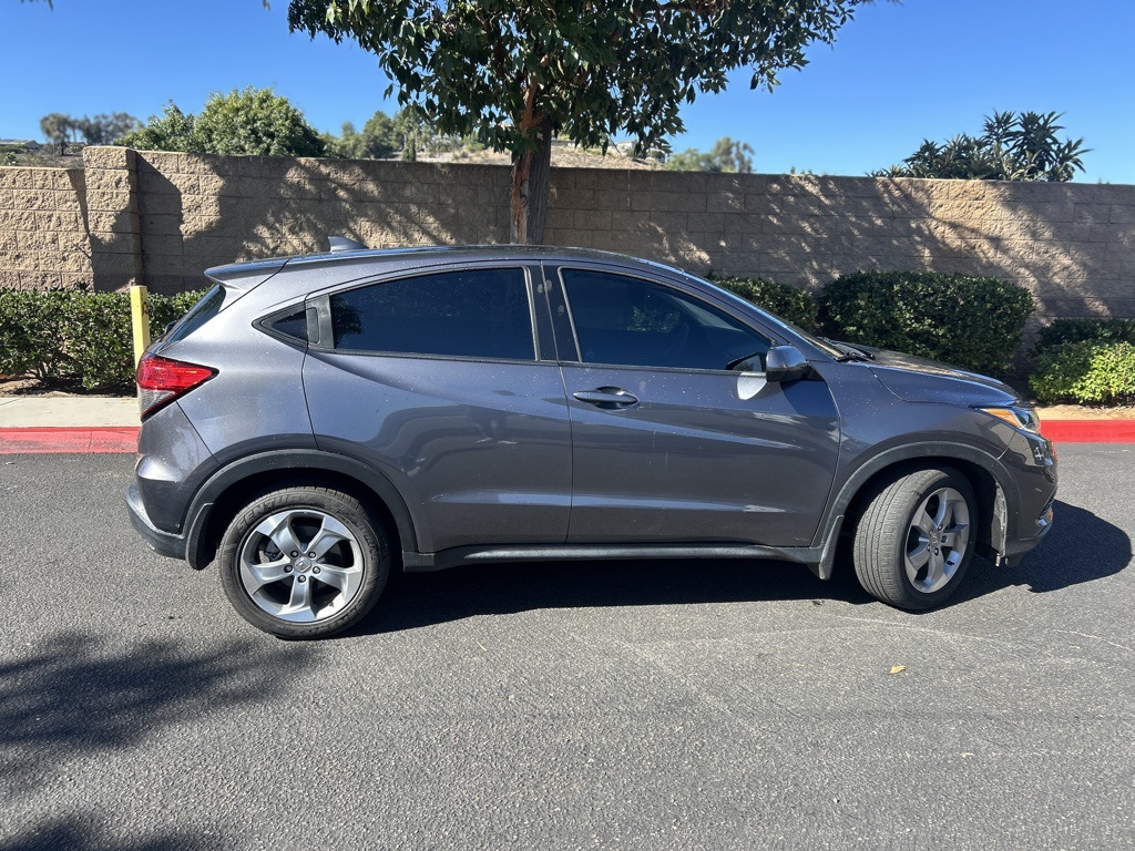 2019 Honda HR-V LX photo 3
