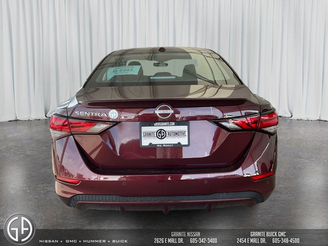 2025 Nissan Sentra SV photo 6