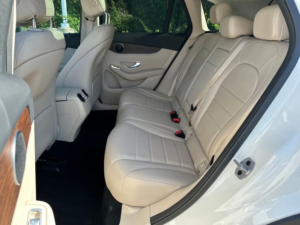 2022 Mercedes Benz GLC 300 4MATIC photo 23