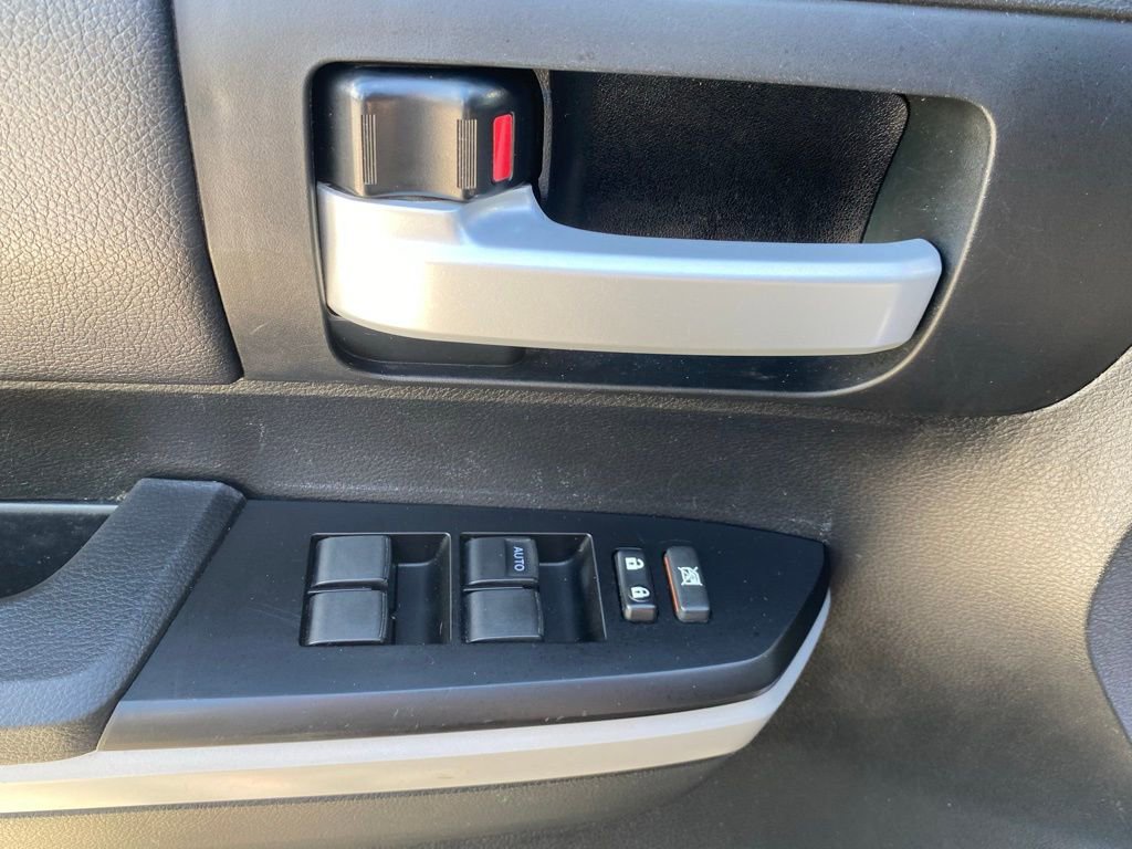 2019 Toyota Tundra SR5 Grade photo 17