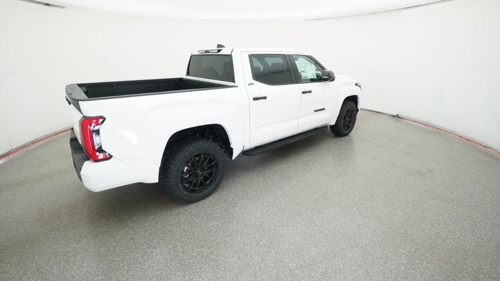 2026 Toyota Tundra SR5 CrewMax photo 16