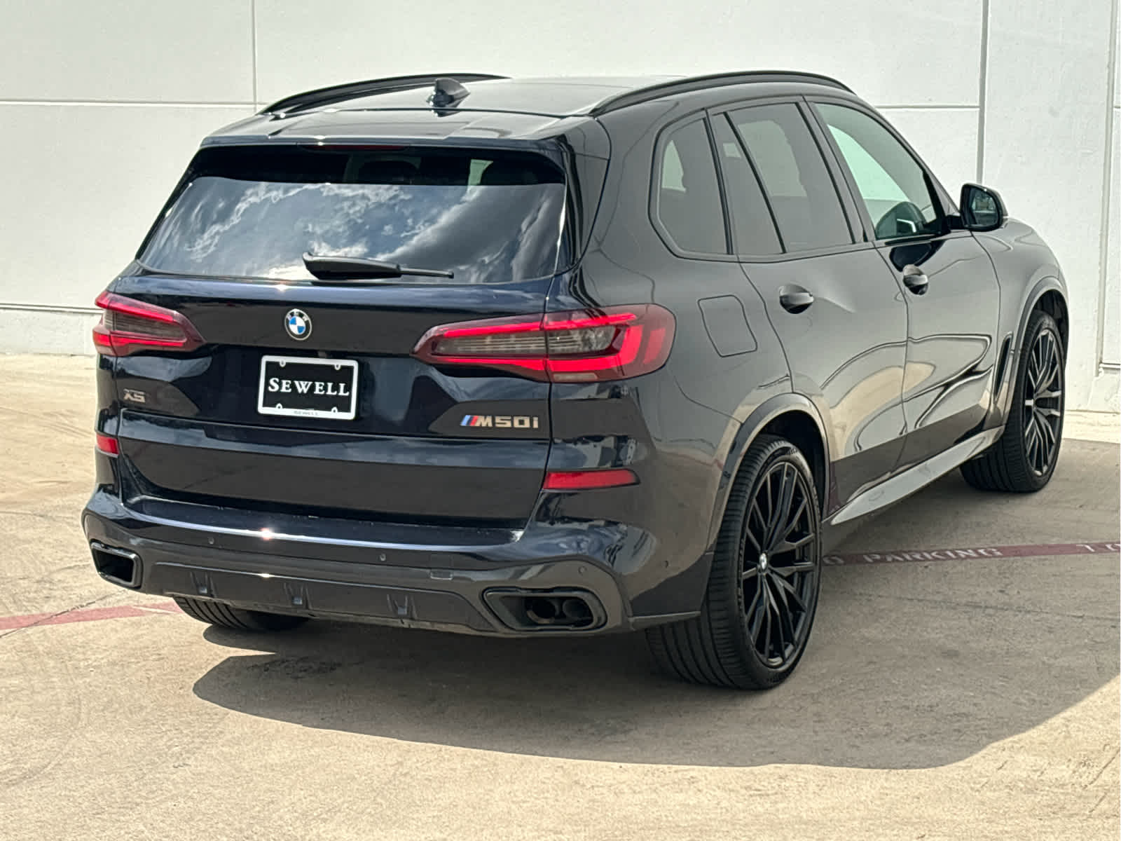 2022 Bmw X5 M50i photo 3