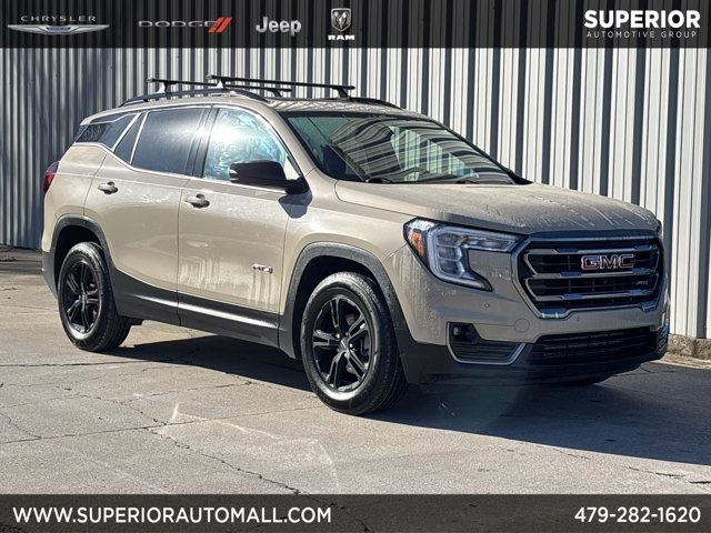 2022 GMC Terrain AT4's photo