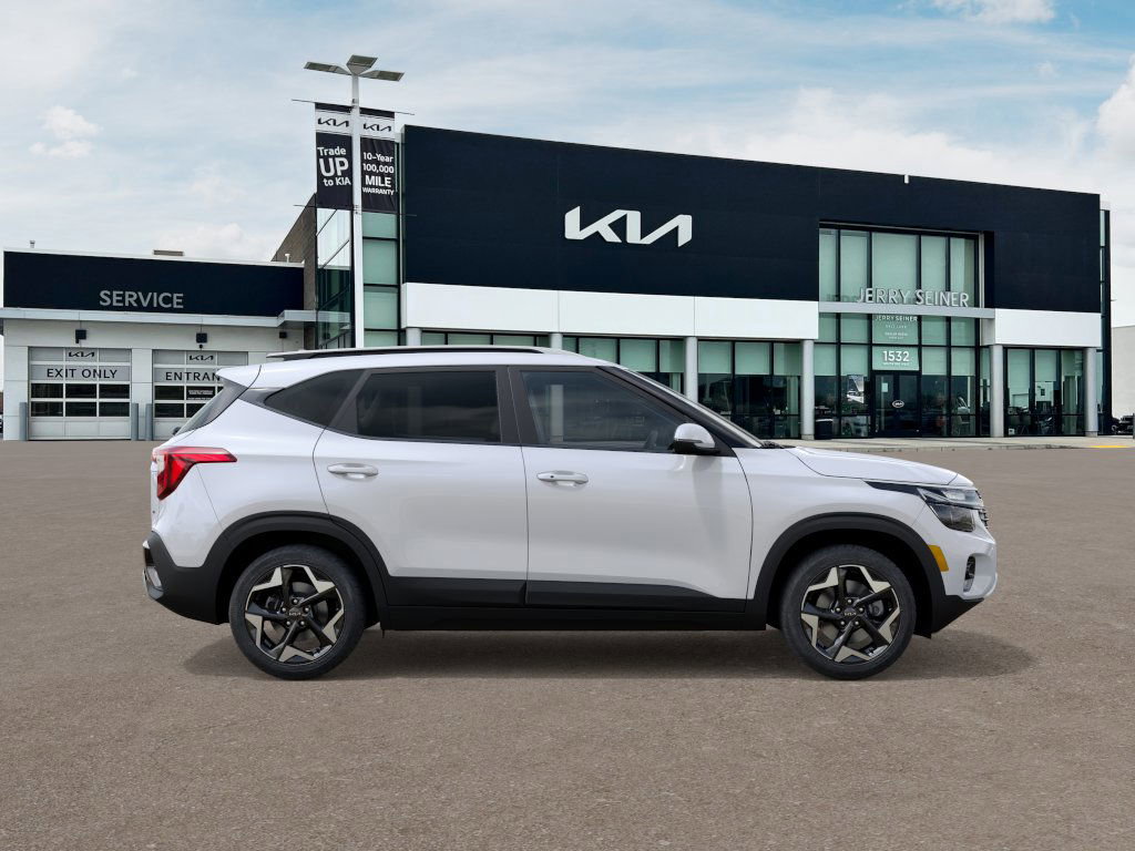 2026 Kia Seltos S photo 3