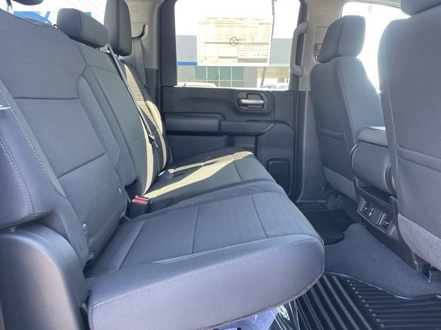 2026 Chevrolet Silverado 2500HD Custom photo 19