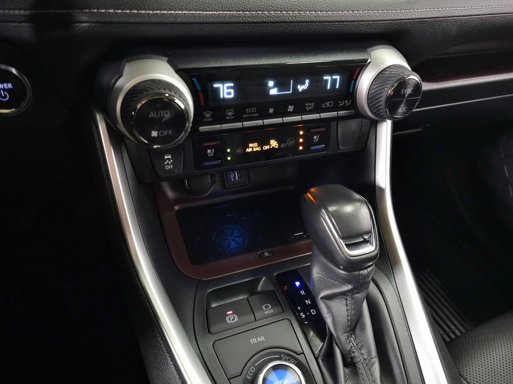 2024 TOYOTA RAV4 - Image 31