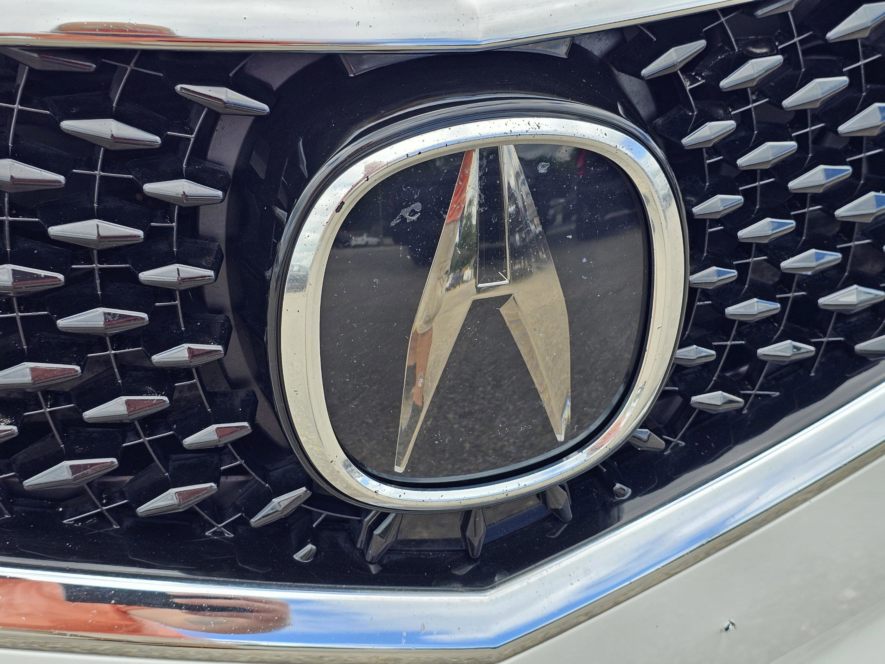 2018 Acura TLX Technology photo 3