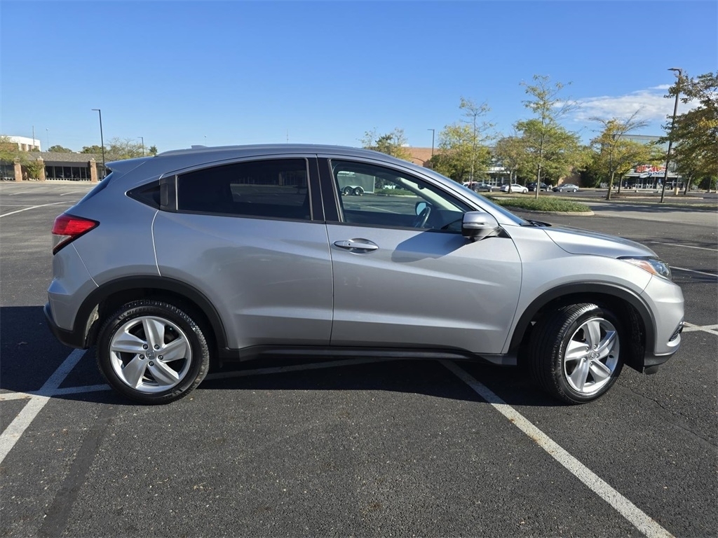2019 Honda HR-V EX-L photo 16