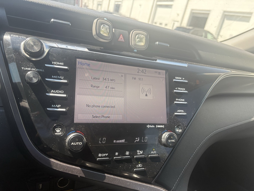 2020 Toyota Camry XSE photo 12
