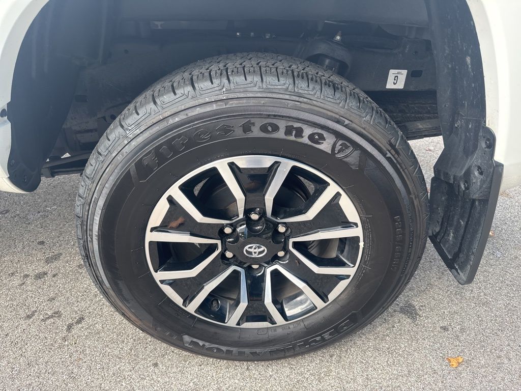 2023 Toyota Tacoma TRD Sport photo 9