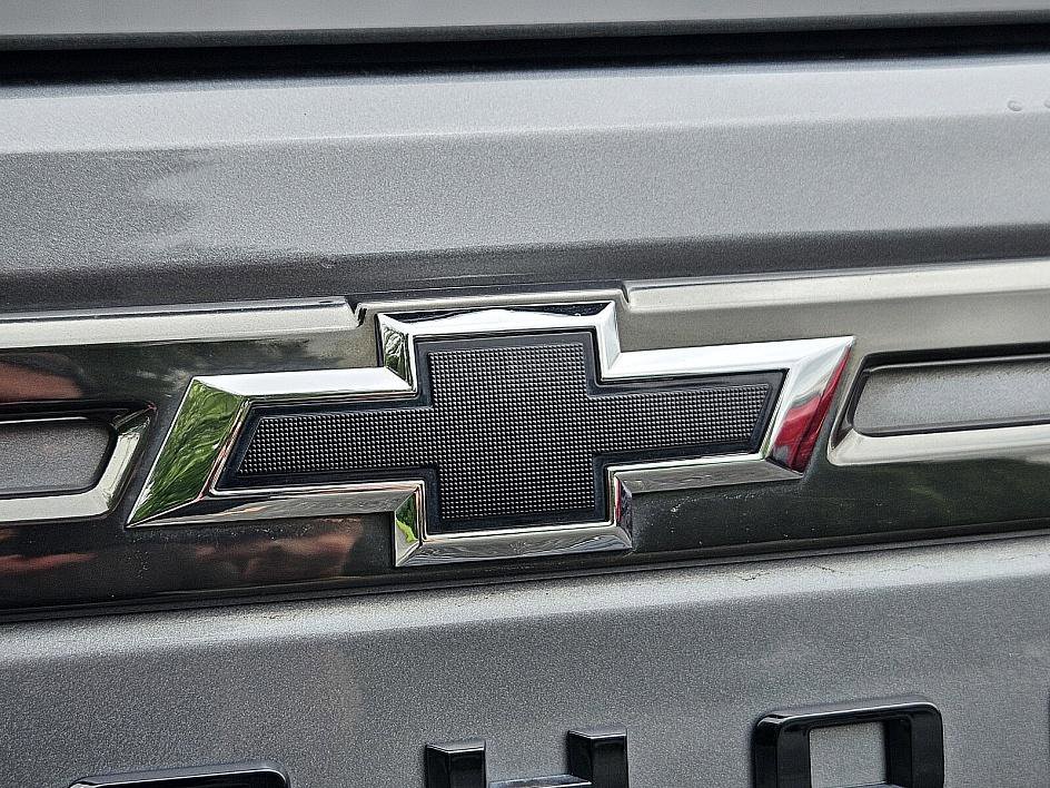 2022 Chevrolet Tahoe Z71 photo 11