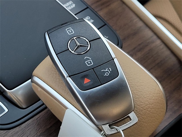 2026 Mercedes Benz GLE 450 4MATIC photo 32