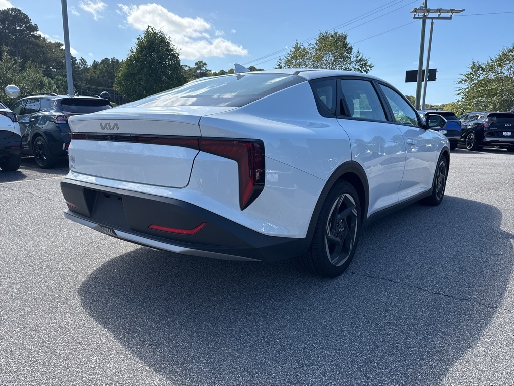 2025 Kia K4 EX photo 5
