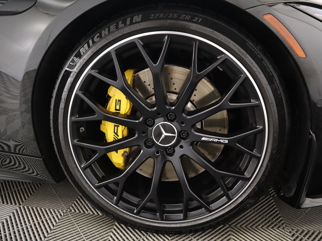 2022 Mercedes Benz SL AMG 63 photo 40