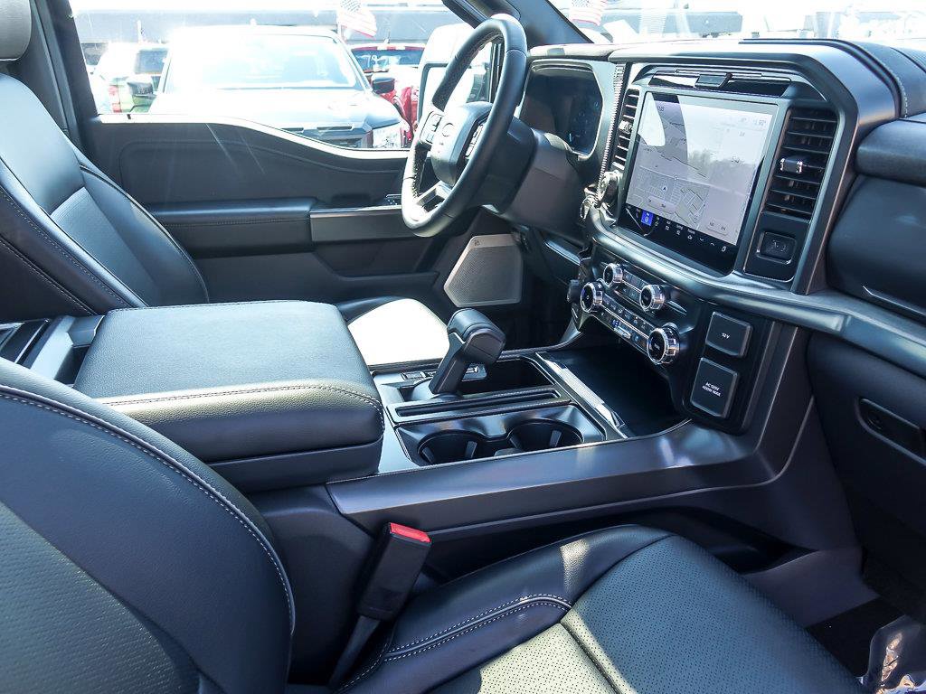 2025 FORD F-150 - Image 33