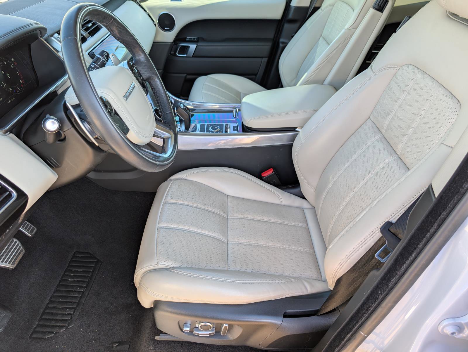 2019 Land Rover Range Rover Sport HSE Dynamic photo 24