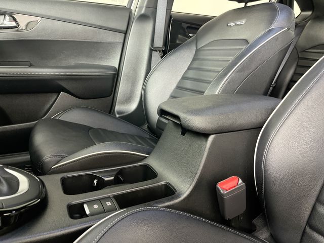 2023 Kia Forte GT-Line photo 21