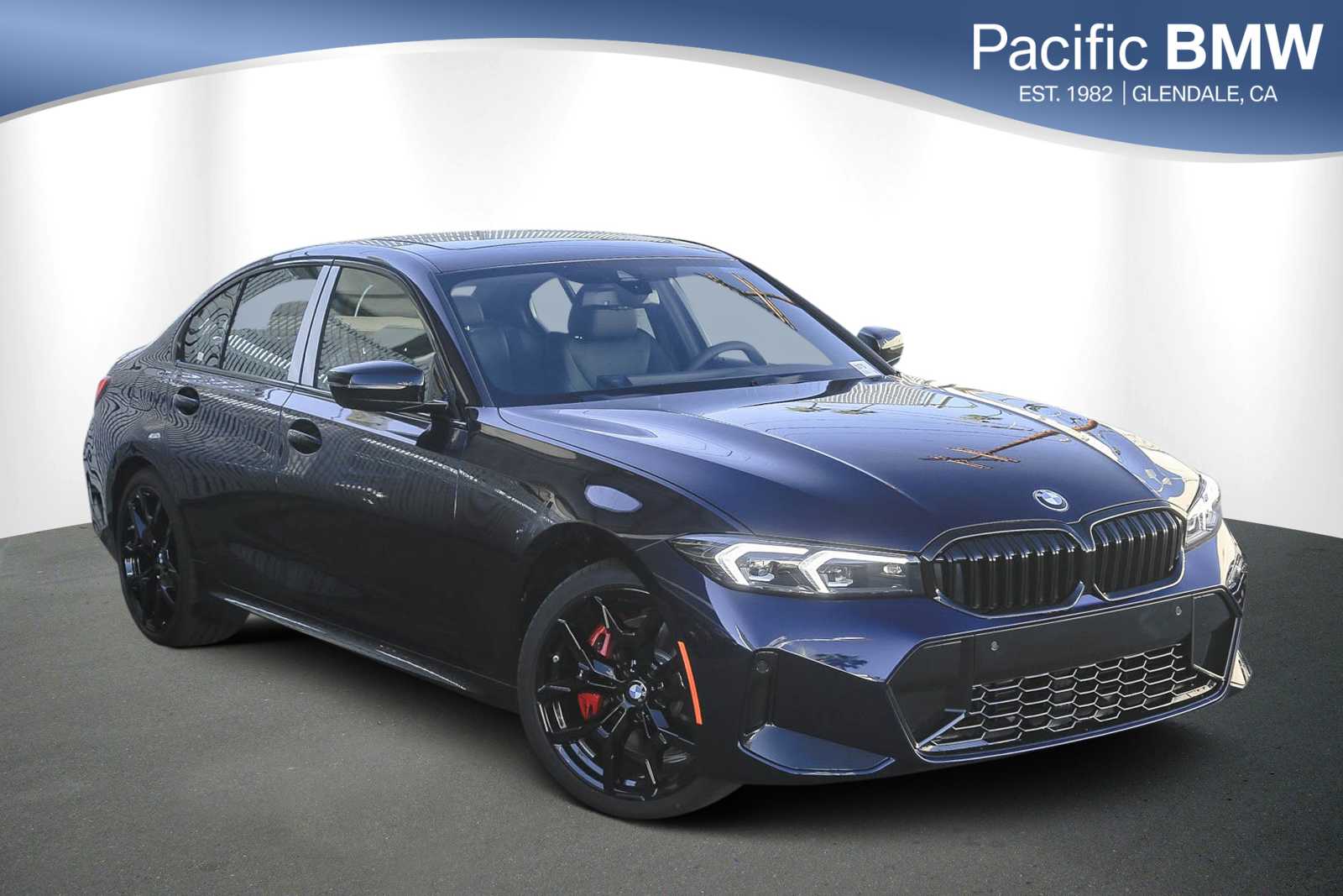 2026 BMW 3 Series 330i's photo