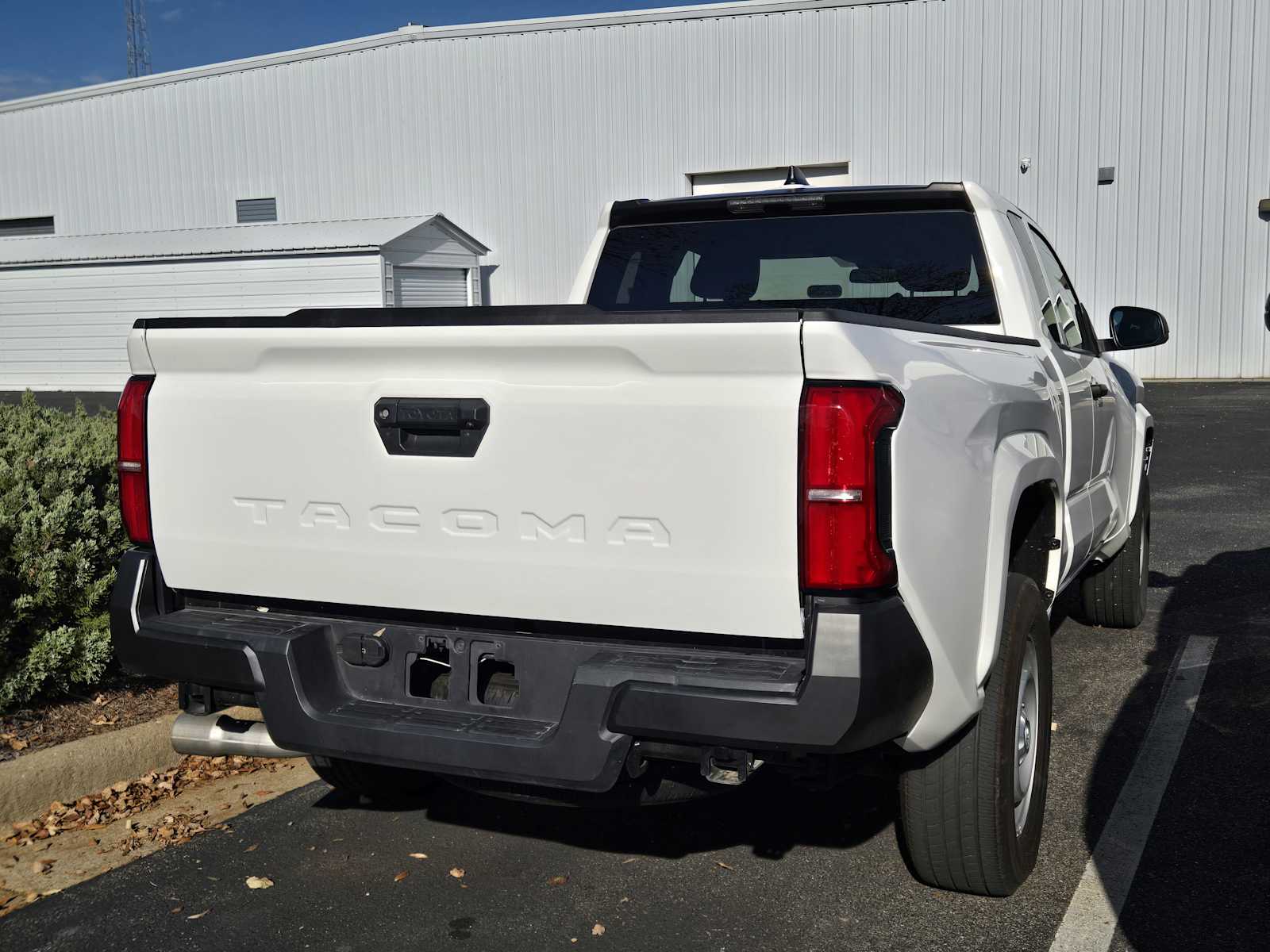 2024 Toyota Tacoma SR photo 4