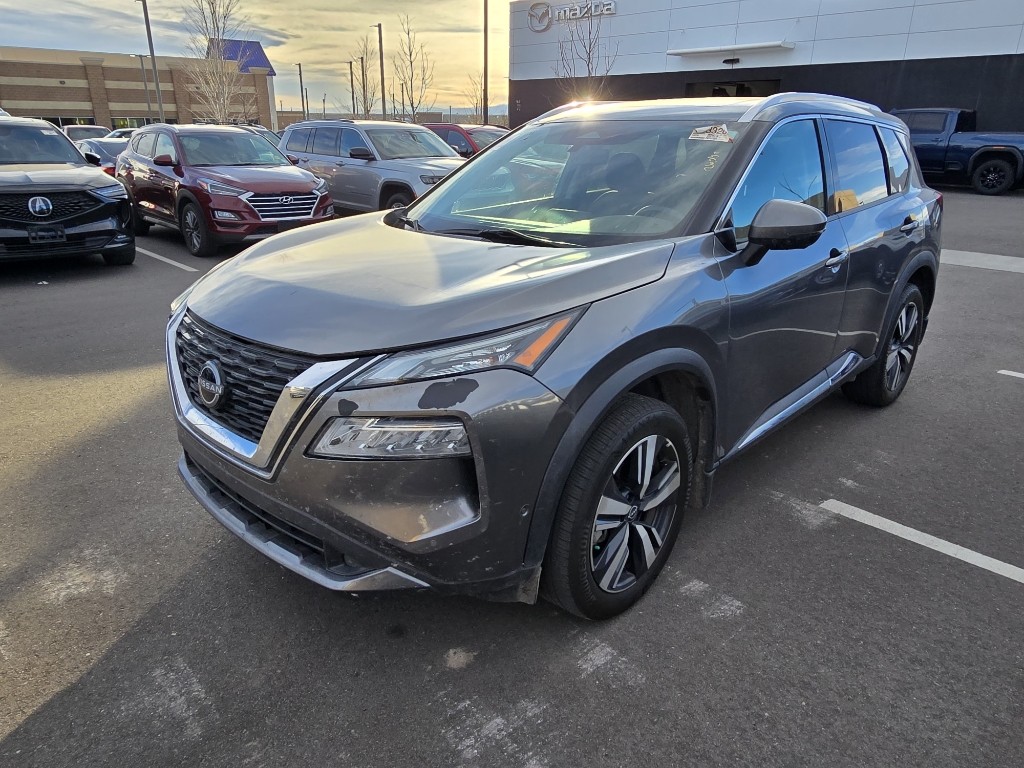 2023 Nissan Rogue SL's photo