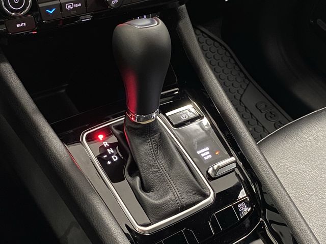 2025 Jeep Compass Latitude Altitude Special Edition photo 20