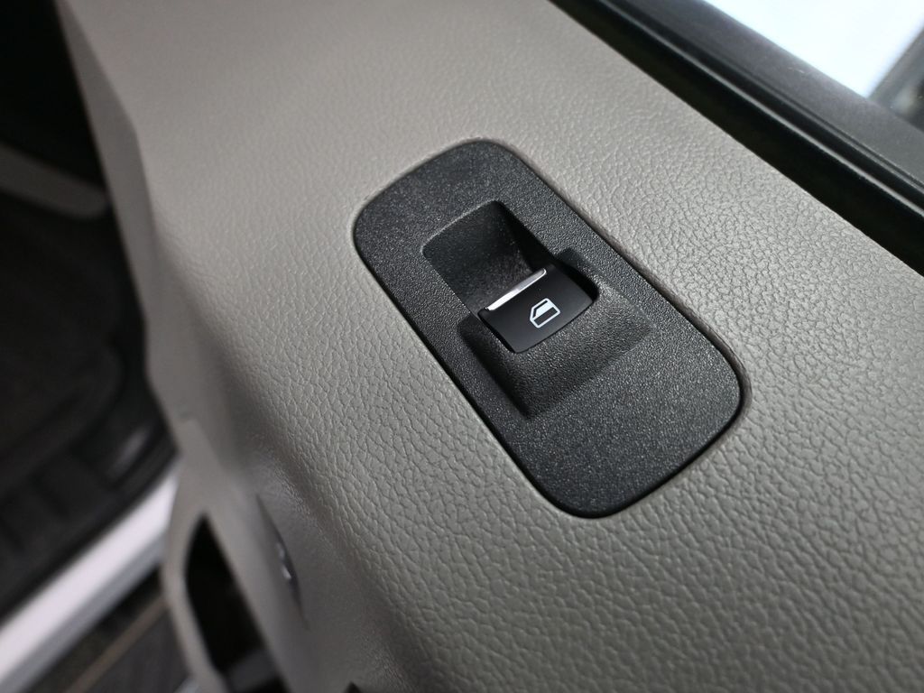 2020 Ford F-150 XLT photo 36