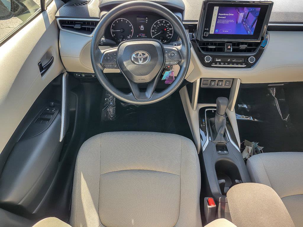 2025 TOYOTA COROLLA CROSS - Image 15