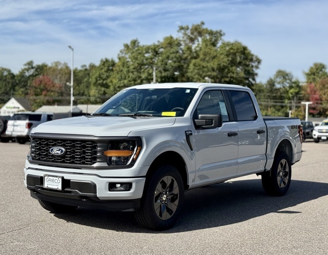 2025 Ford F-150 STX photo 10