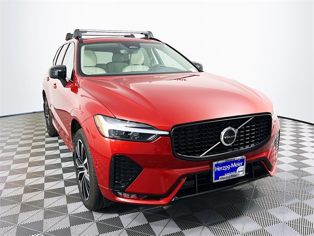 2024 Volvo XC60 Plus