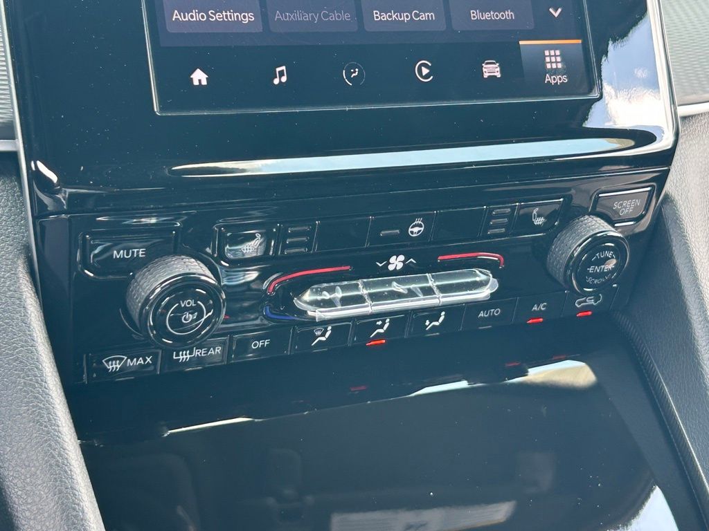 2025 Jeep Grand Cherokee Laredo X photo 34