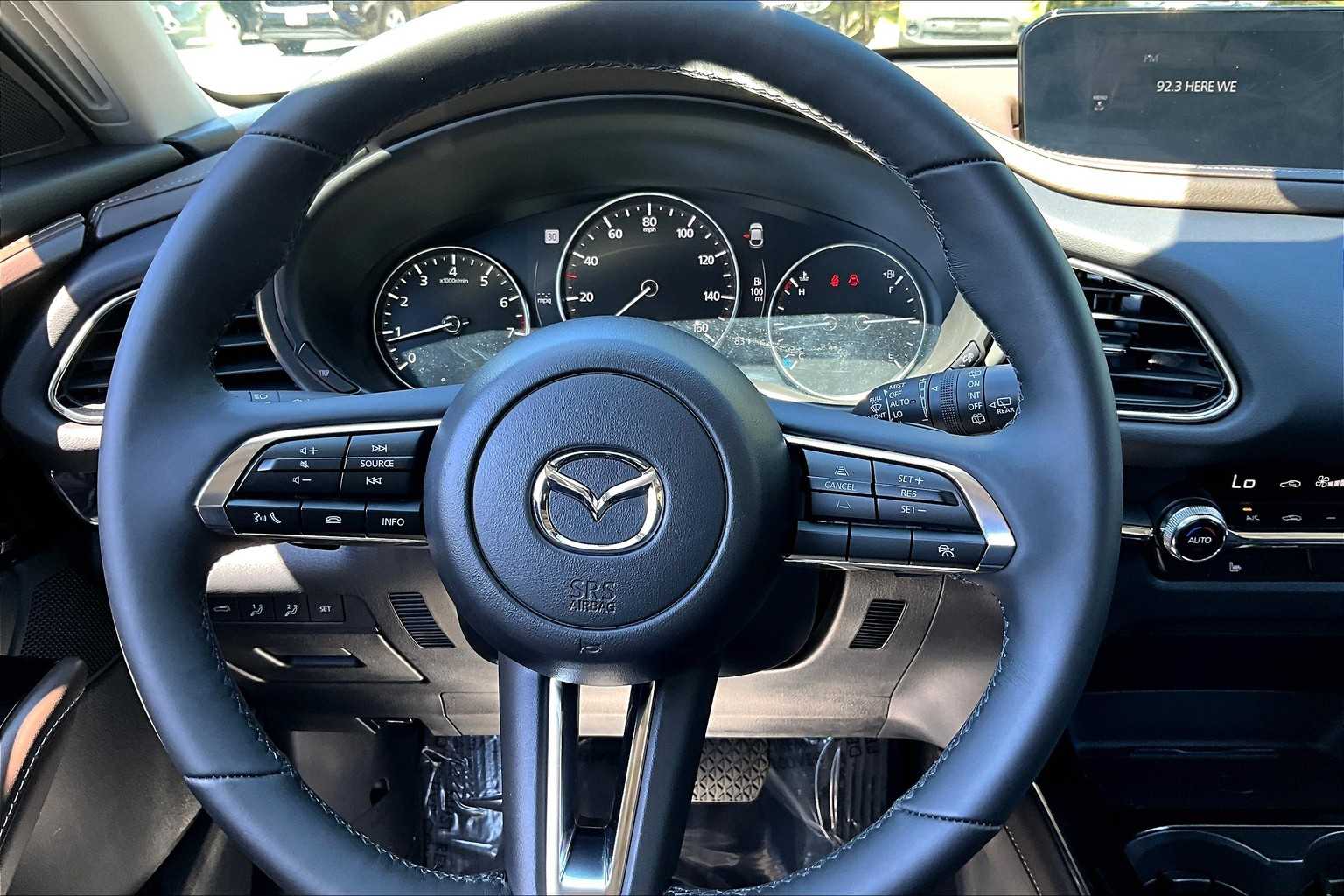 2025 Mazda CX-30 2.5 S Premium photo 5