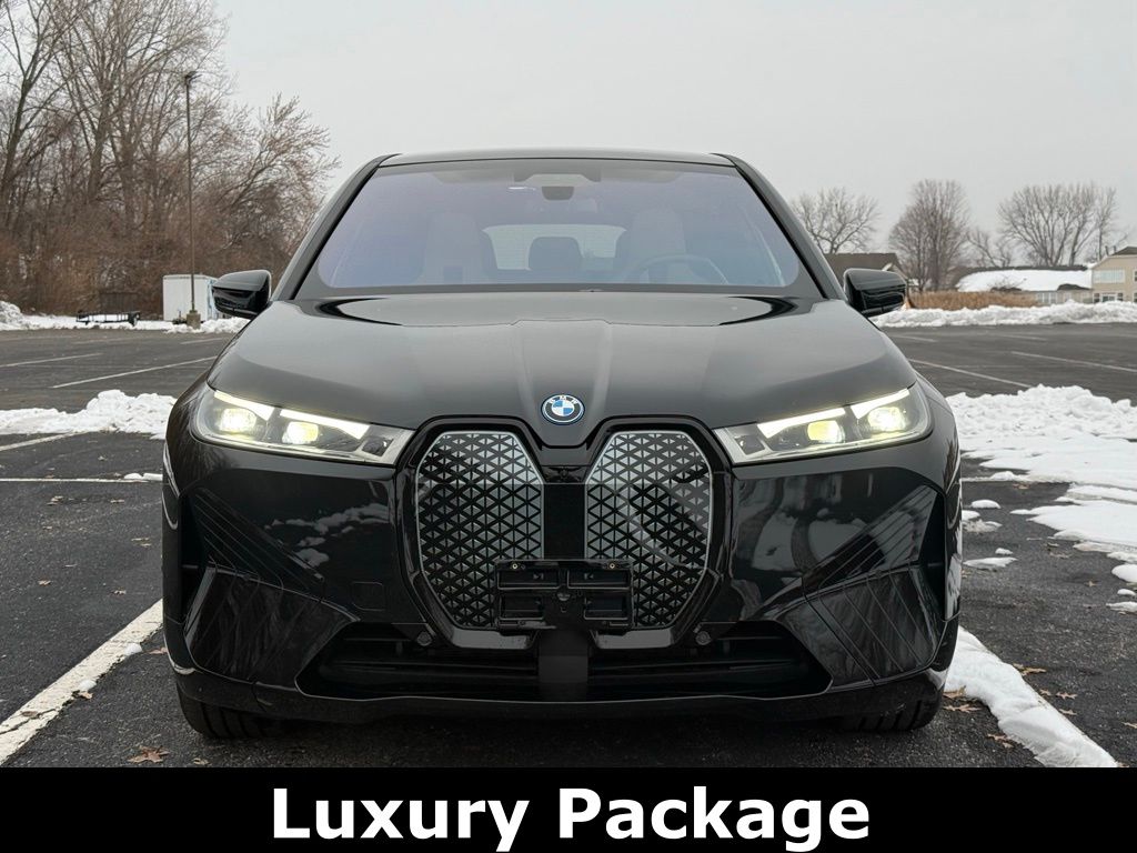 Certified 2024 BMW iX Base with VIN WB533CF05RCR90261 for sale in Schererville, IN