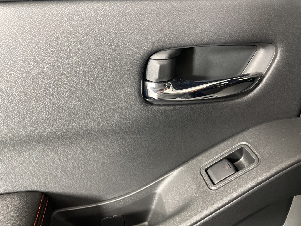 2025 Nissan Frontier PRO-4X photo 30