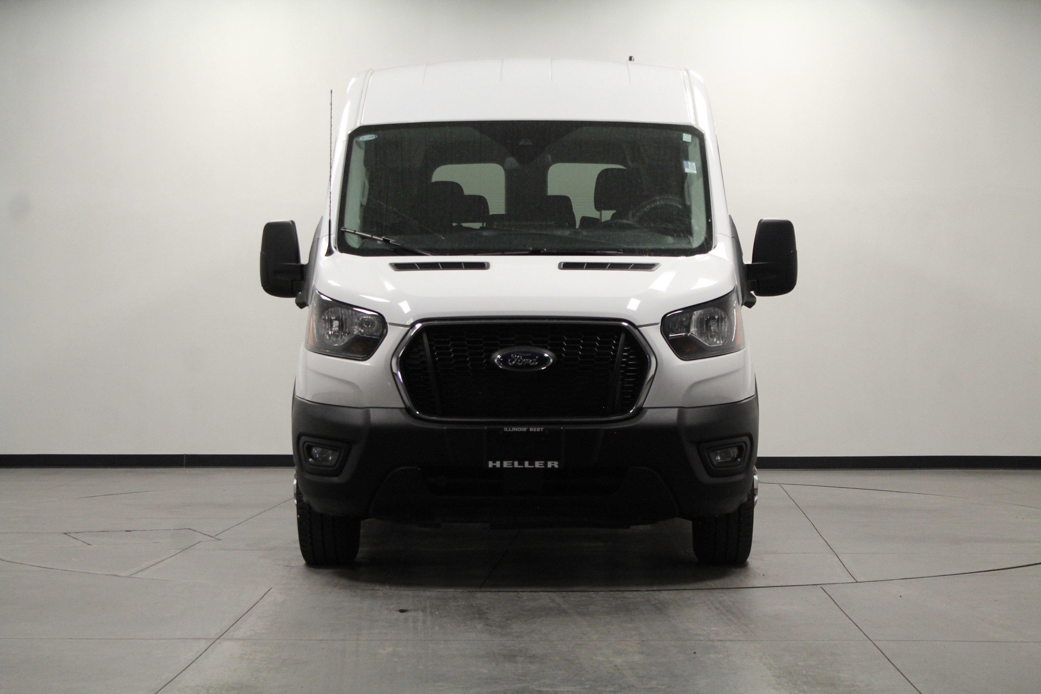 2024 Ford Transit photo 5