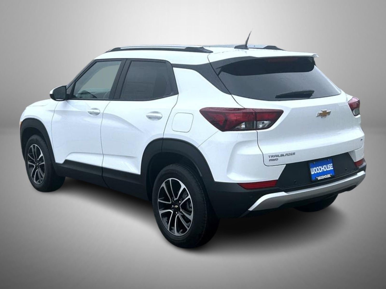 2026 Chevrolet Trailblazer LT photo 2