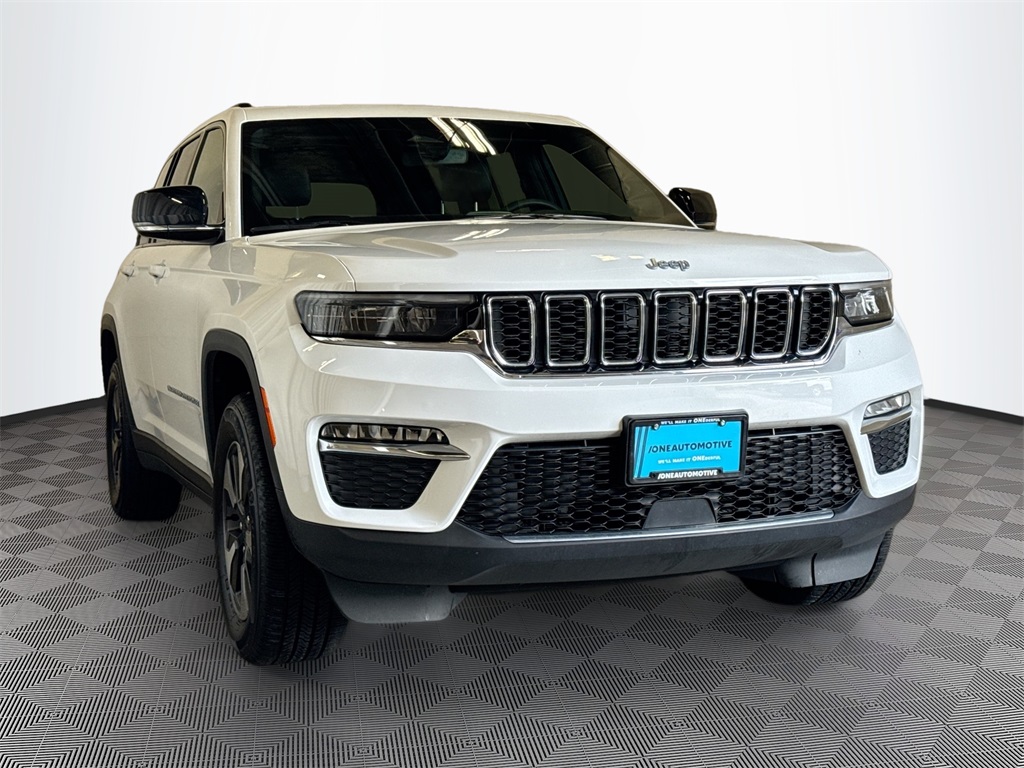 2024 Jeep Cherokee Limited 4xe photo 3
