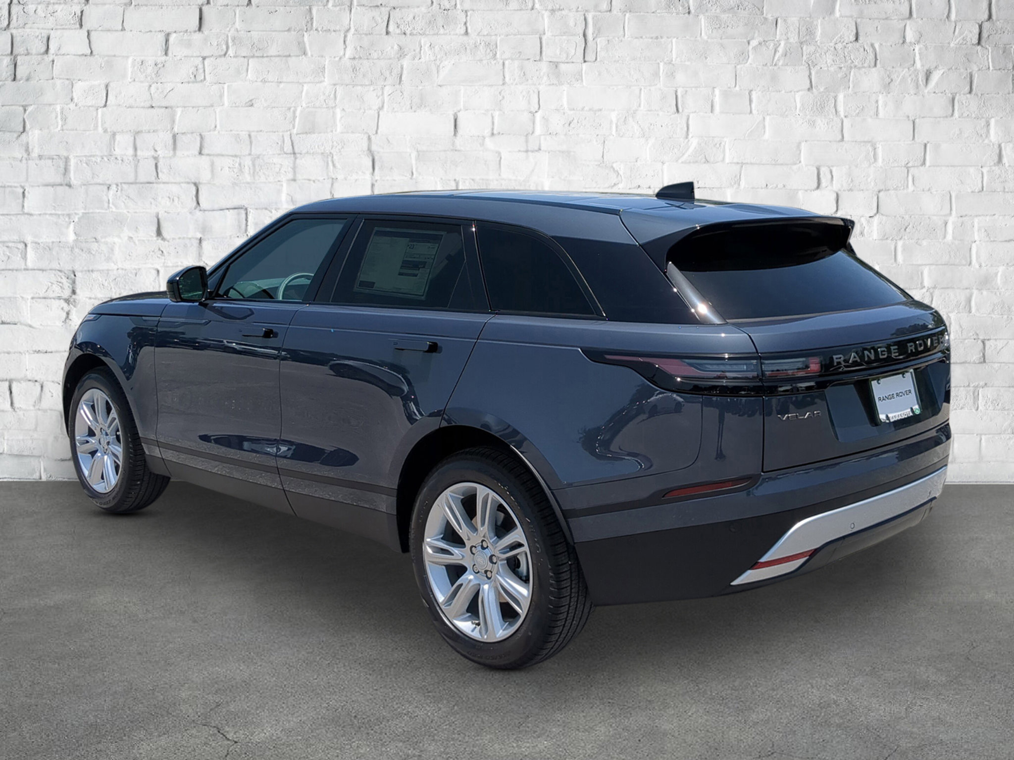 2026 Land Rover Range Rover Velar S photo 4