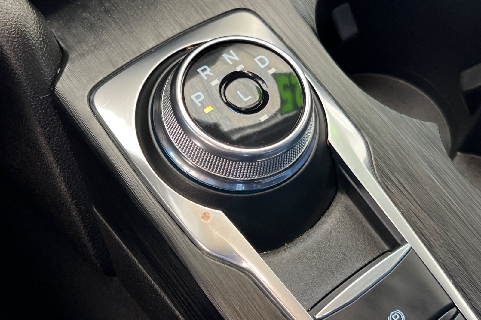 2025 Ford Escape ST-Line photo 22