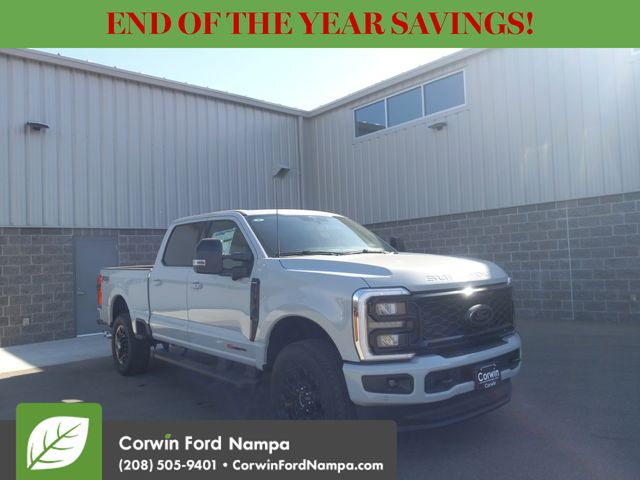 2025 Ford F-350 Super Duty Lariat's photo