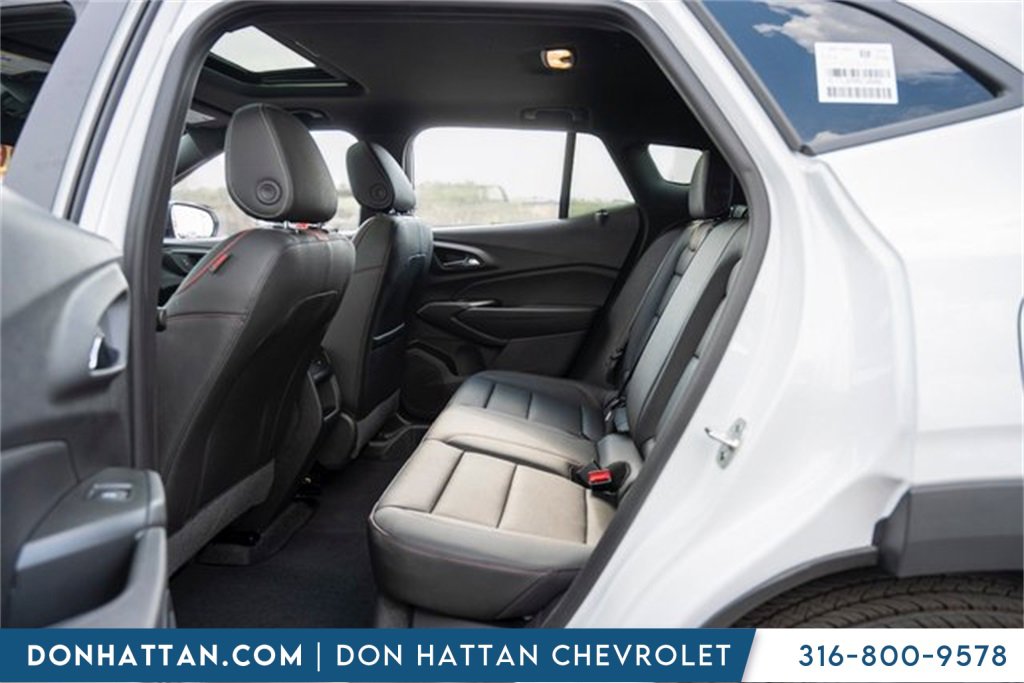 2025 Chevrolet Trax photo 16