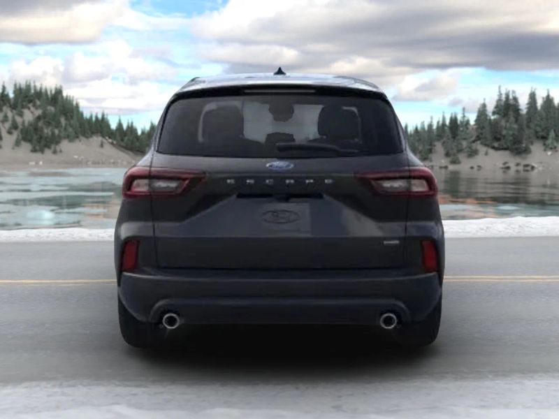 2024 Ford Escape ST-Line photo 4