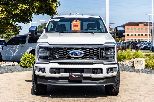 2025 Ford F-350 photo 2