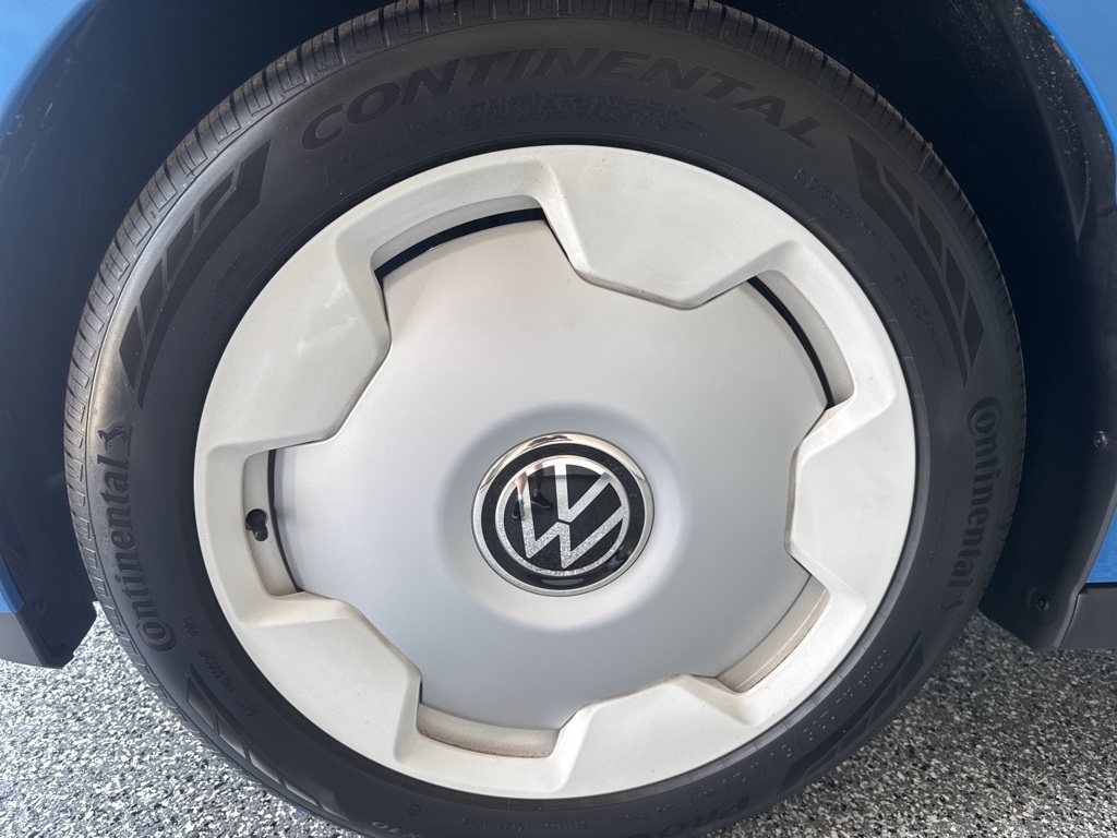 2025 Volkswagen ID. Buzz photo 7