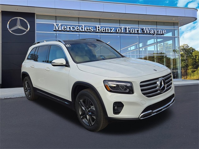 2026 Mercedes-Benz GLB GLB 250's photo